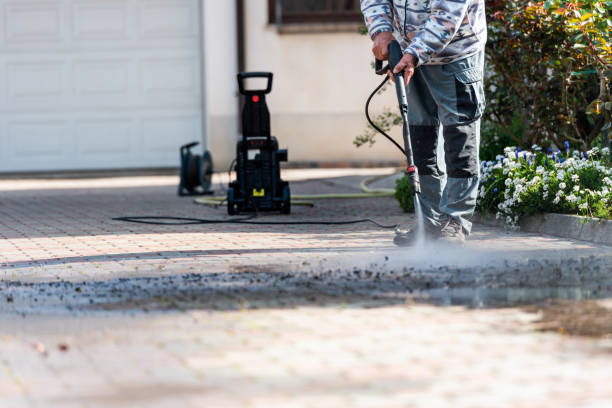 Best Roof Power Washing Services  in Johnston, IA