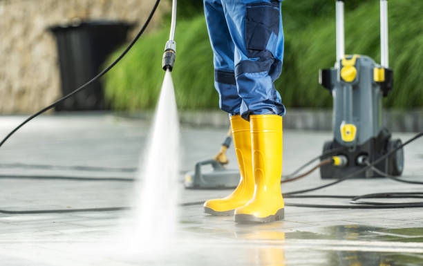 Best Fence Pressure Washing  in Johnston, IA