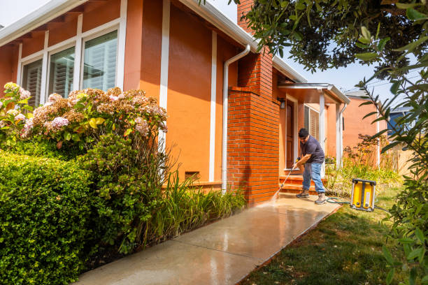 Best Pressure Washing Company Near Me  in Johnston, IA