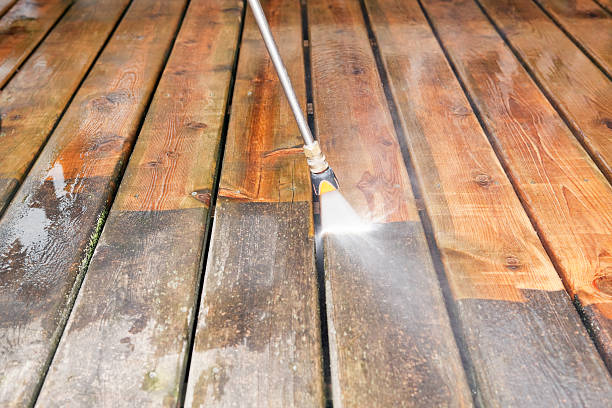 Why Choose Our Certified Pressure Washing Experts for Your Project Needs in Johnston, IA?